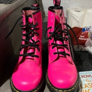 NWOT Dr. Martens Women's Neon Pink Lace-Up Combat Boots